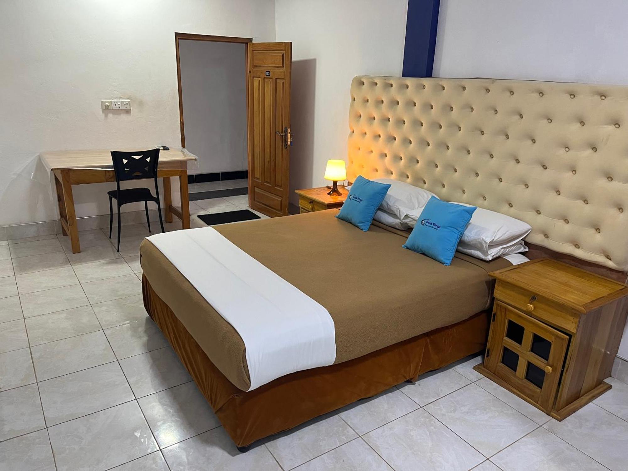 Oasis Wings Hotel Mannar Luaran gambar