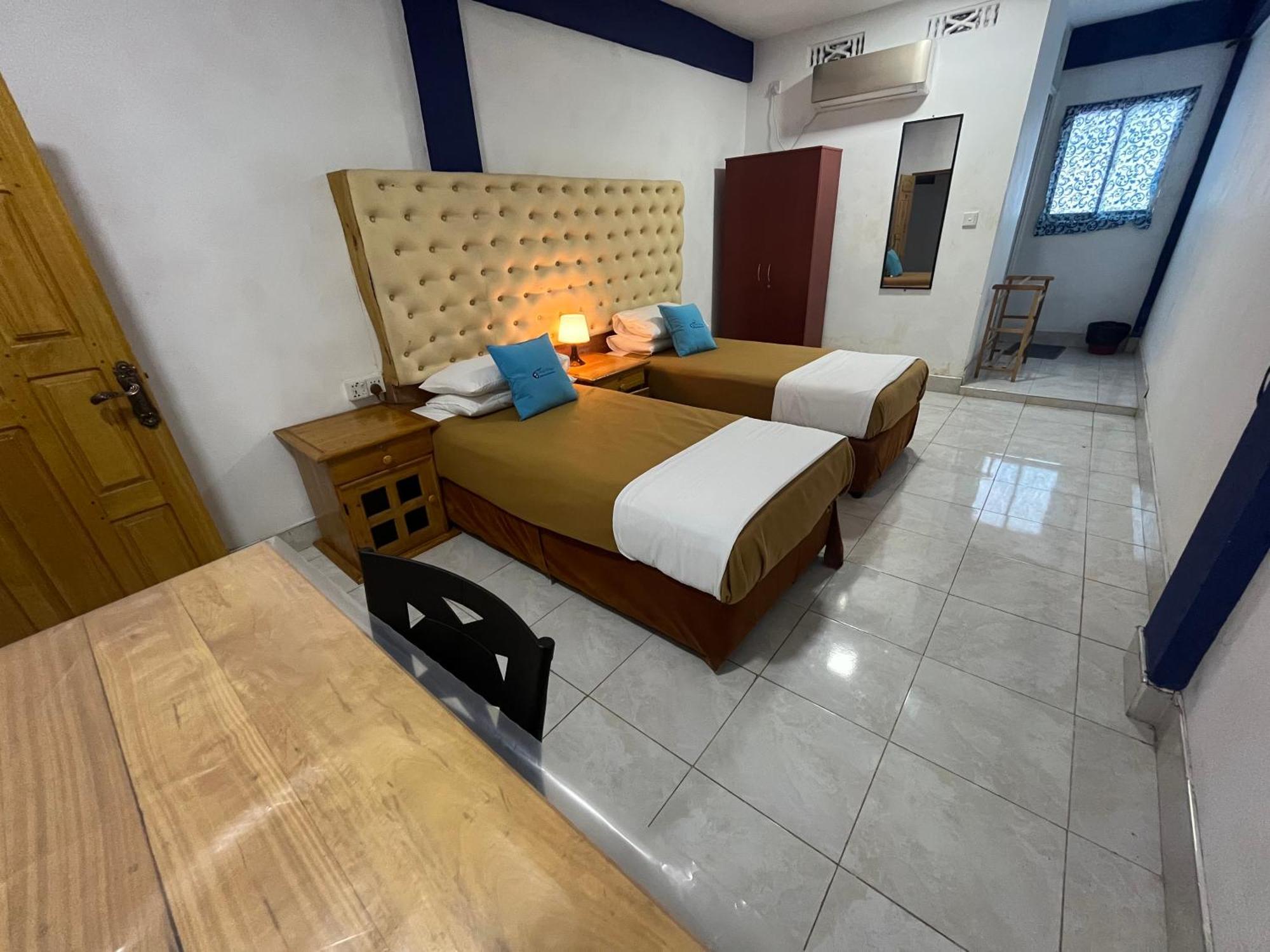 Oasis Wings Hotel Mannar Luaran gambar